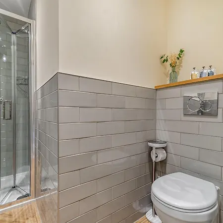 Derwent House - Langdale - Uk46788 * Scarborough